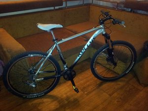 y_90cc4446.jpg