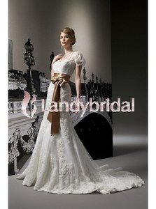 empire-wedding-dresses-square-brush-train-white-h3jb00_003.jpg