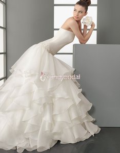 pick-up-wedding-dresses-strapless-chapel-train-organza-w_002.jpg