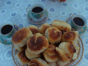 Чай с плюшками.jpg