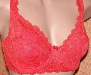 бюст 4-061 D чашка,объемы 75-90 белый,черный,бежевый..цена 35 грн опт.JPG